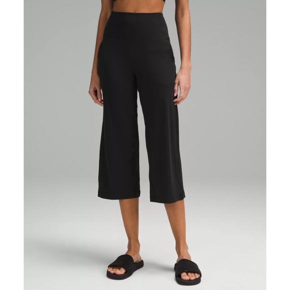 Lululemon Align Wide-Leg Crop 23”, size 10 - Picture 1 of 7